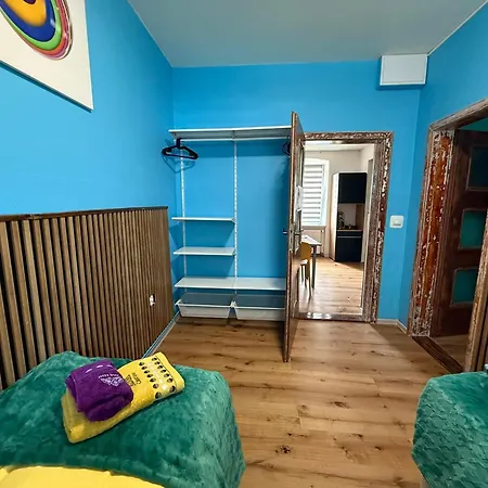 Apartament Colorino *